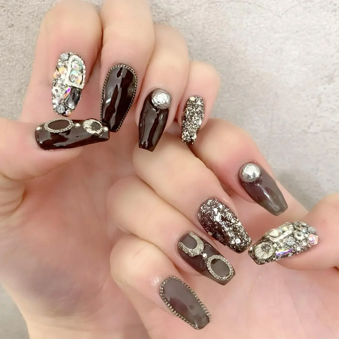 ネイル ジェルネイル 山田 真里のネイルデザイン