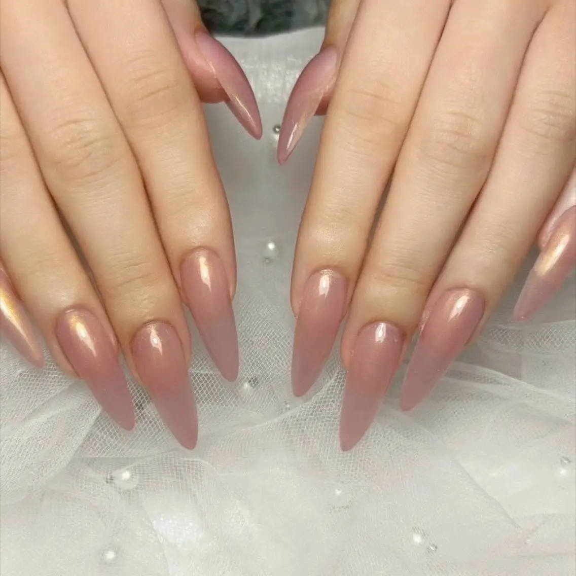 ロング ハンドネイル ruby nailのネイルデザイン