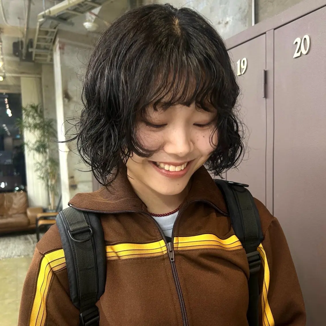 ミディアム カラー パーマ ミディアムパーマ ボブ 顔周りカット 似合わせカット カット ヘアカラー パーマ 伊藤ほのか/パーマ /酸性ストレートのヘアスタイル