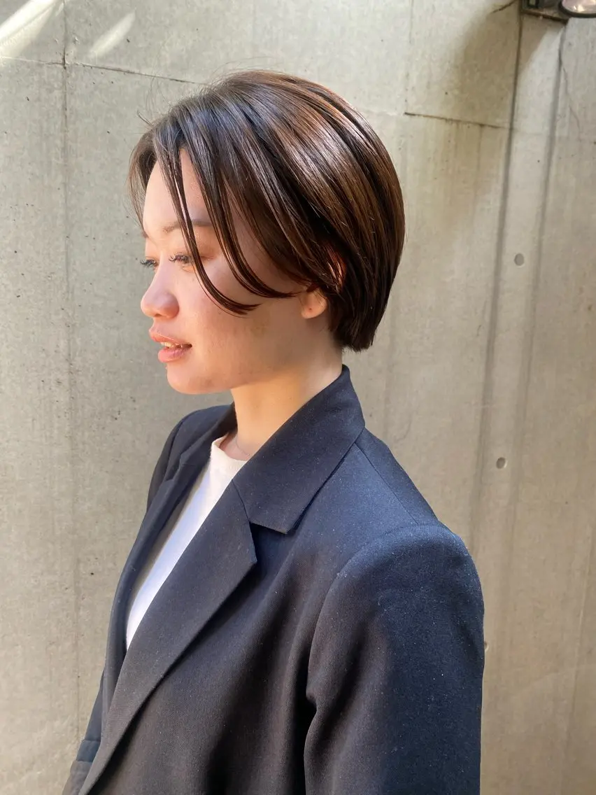 ショート ハンサムショート 丸みショート ショートヘア カット トリートメント 大人可愛い♡コテ巻き パーマ🌼杉田 萌恵のヘアスタイル