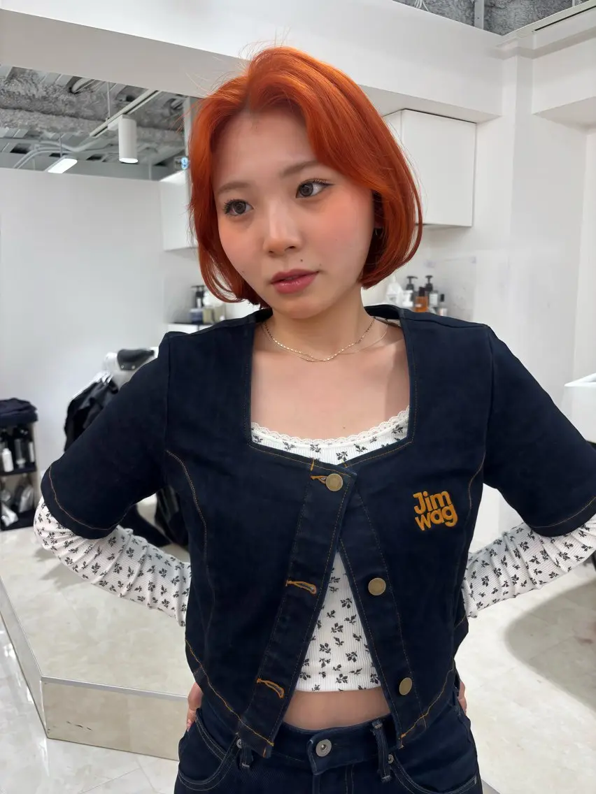 w color 🐈🤎の写真
