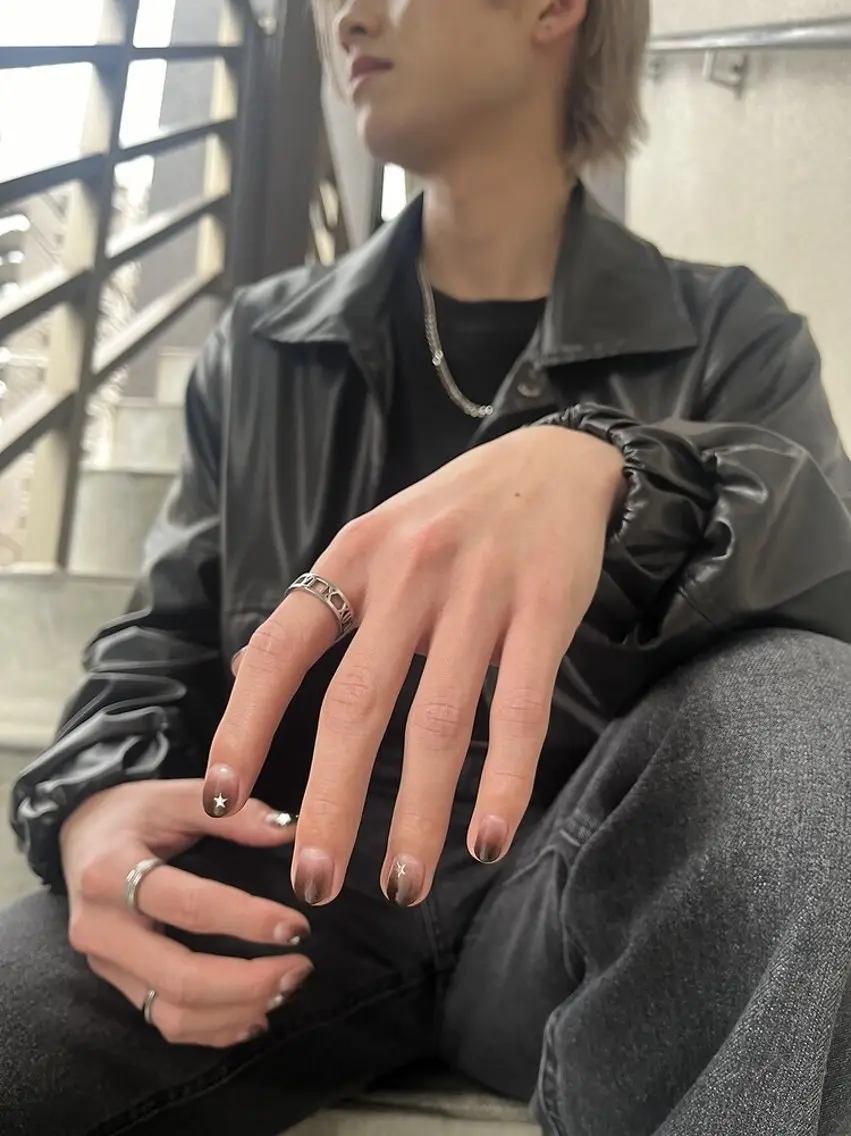 ネイル マグネットネイル メンズネイル ワンカラーネイル シンプルネイル Nail salon Nuit(ニュイ)のネイルデザイン