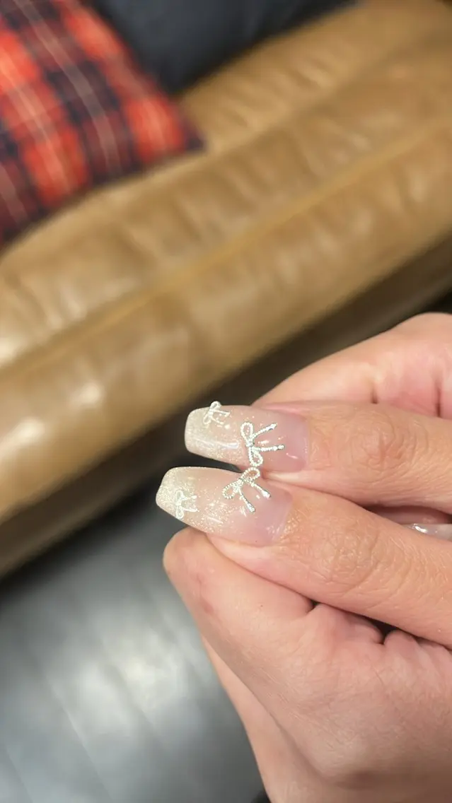ネイル ニュアンスネイル シンプルネイル SAKU nail 作島茜のネイルデザイン
