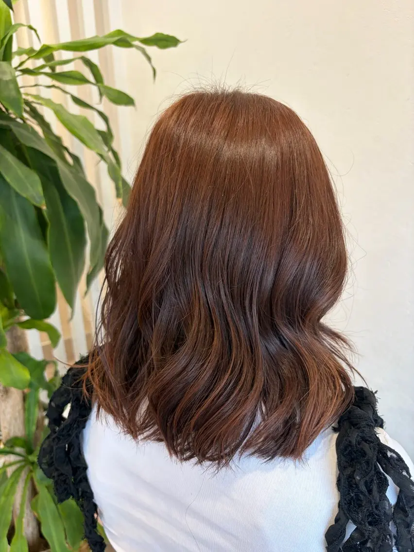 ミディアム 中田 百笑のヘアスタイル