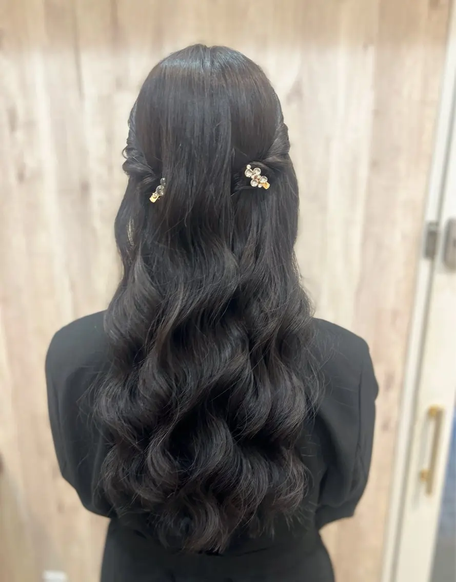 ヘアアレンジ ヘアセット ヘアメイクネイリスト hidemi中目黒のヘアスタイル