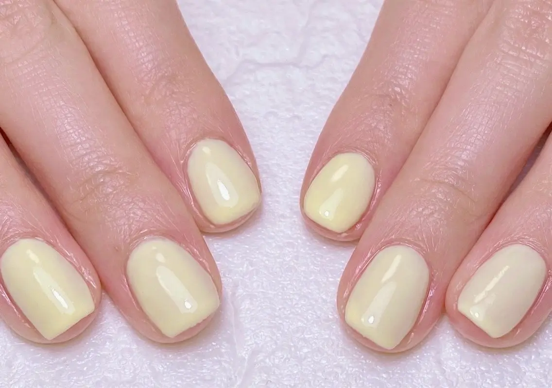 ネイル 春ネイル 黄色 ハンドネイル Nail Salon K 🧸美爪育成のネイルデザイン