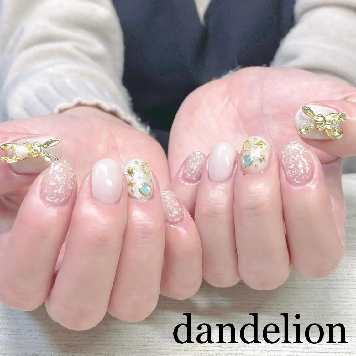 ネイル ハンドネイル ハンドケア dandelion ダンデライオンのネイルデザイン