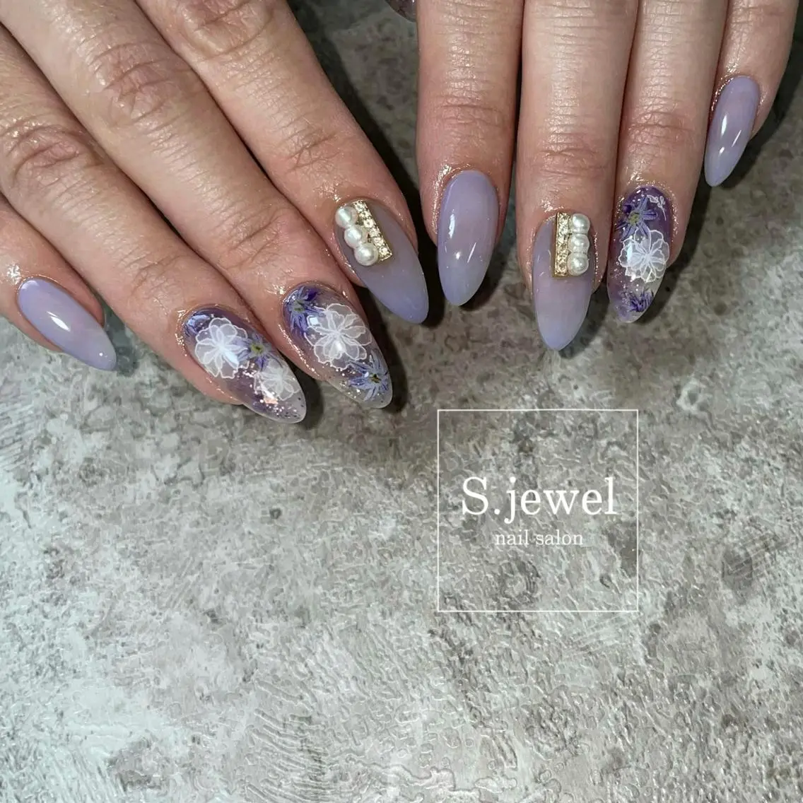 ネイル S. JEWELのネイルデザイン