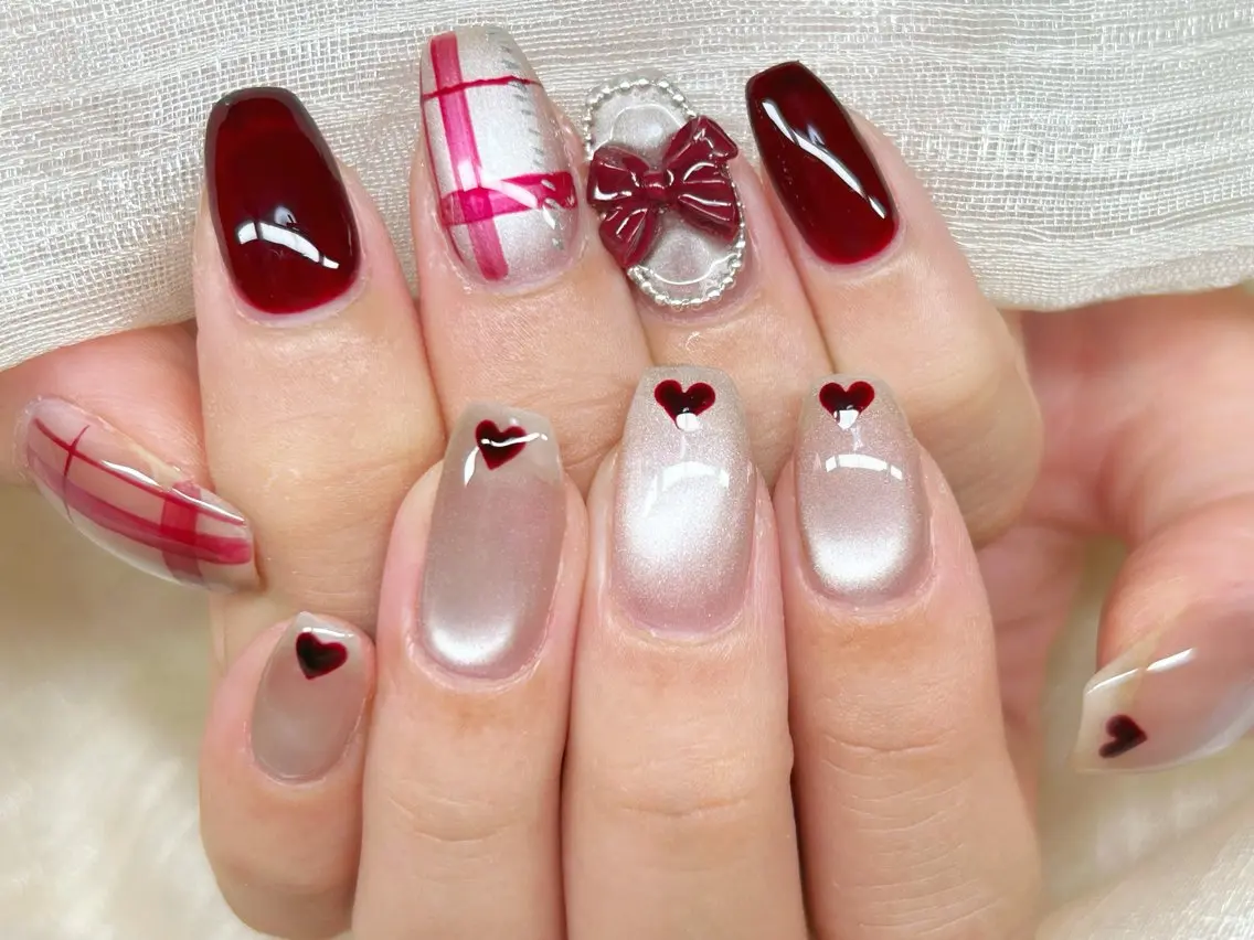 ネイル アートネイル チークネイル 成人式 入学式 長さ出し ハンドネイル Lino Nailのネイルデザイン