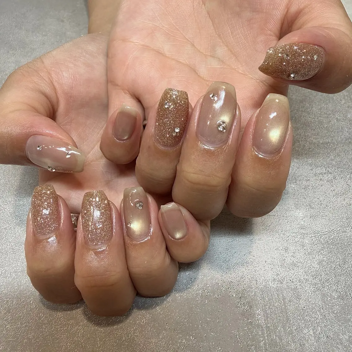 ネイル ハンドネイル 小野澤 紗智のネイルデザイン