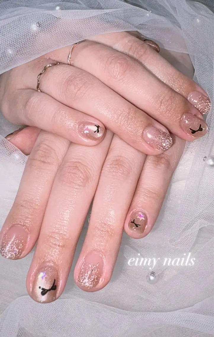 ネイル フラッシュネイル グラデーション ラメ(グリッター) ラメグラデーション マグネットネイル ハンドネイル eimy nails♡のネイルデザイン