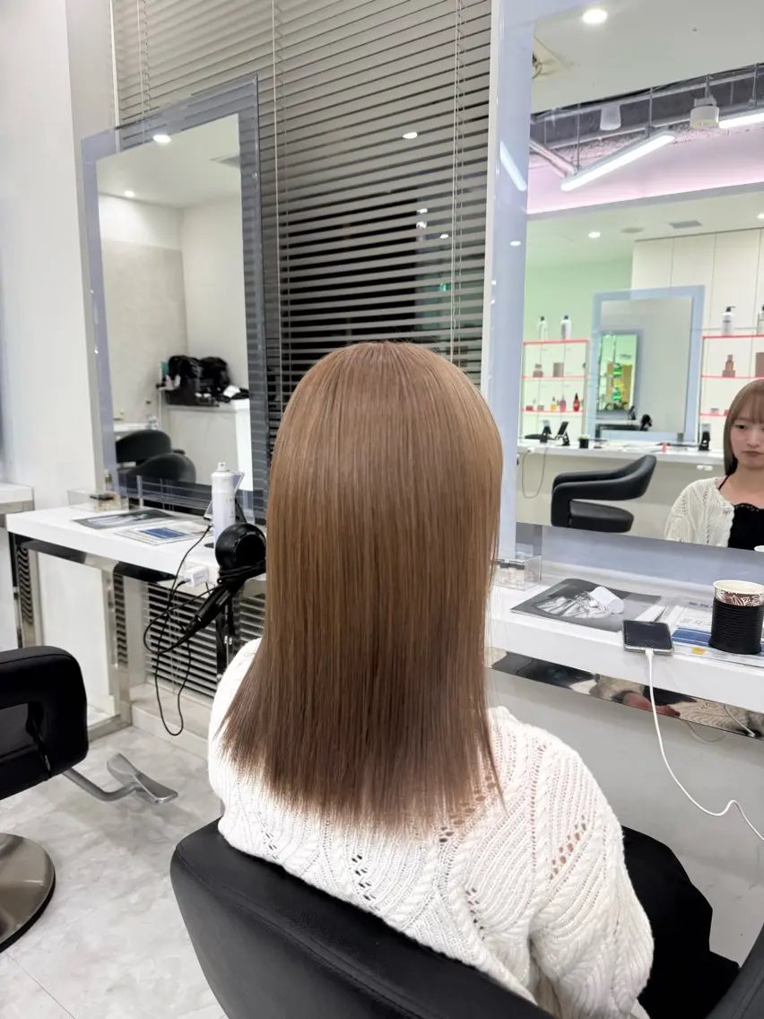 ロング カラー 🍀ブラウンベージュ sakura🍀のヘアスタイル