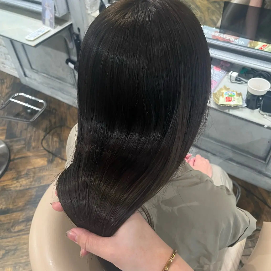 セミロング レイヤーカット 🌻AOI🌻のヘアスタイル