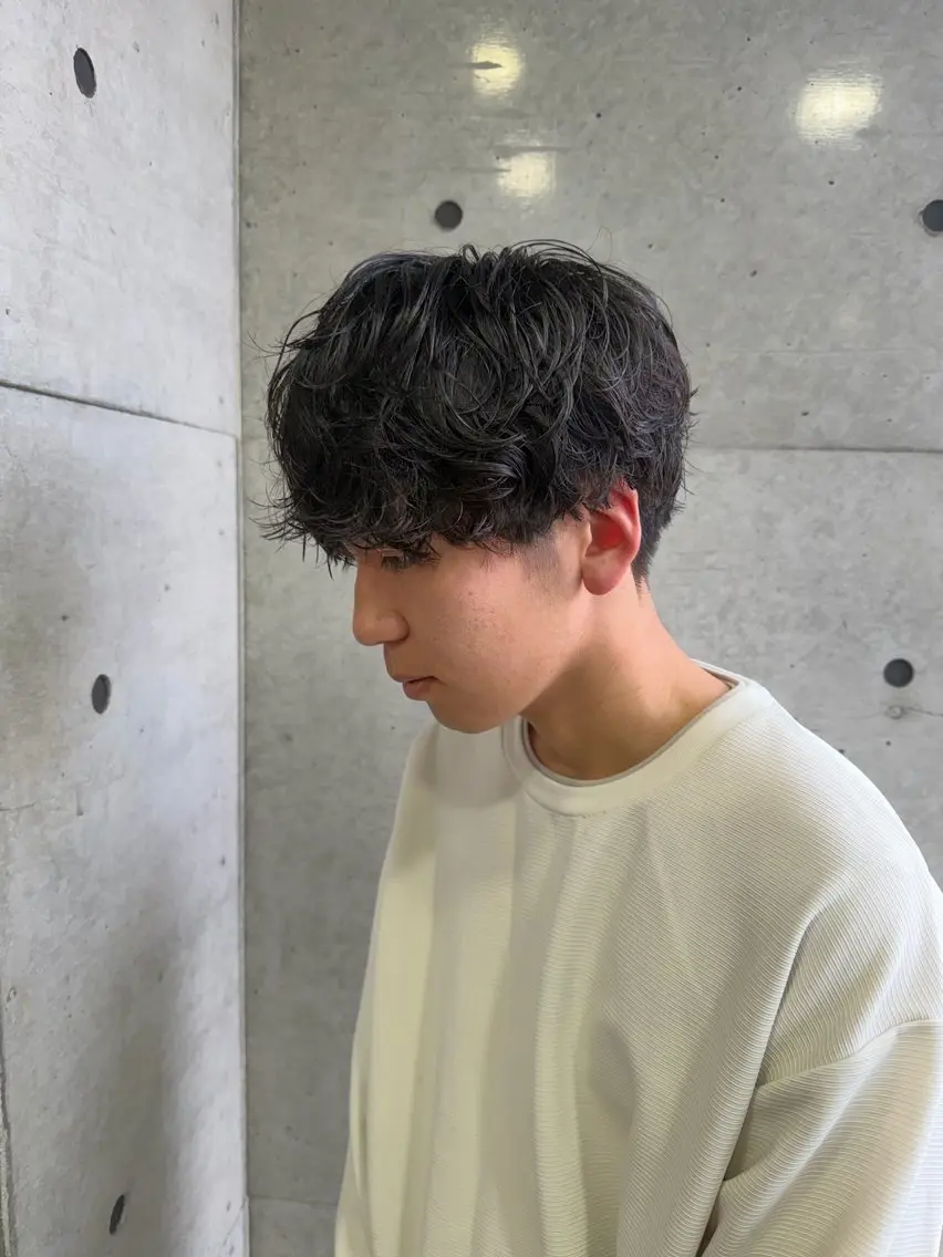 パーマ メンズ カット パーマ RYUSEI/メンズ スタイル.パーマの眉毛・アイブロウイメージ