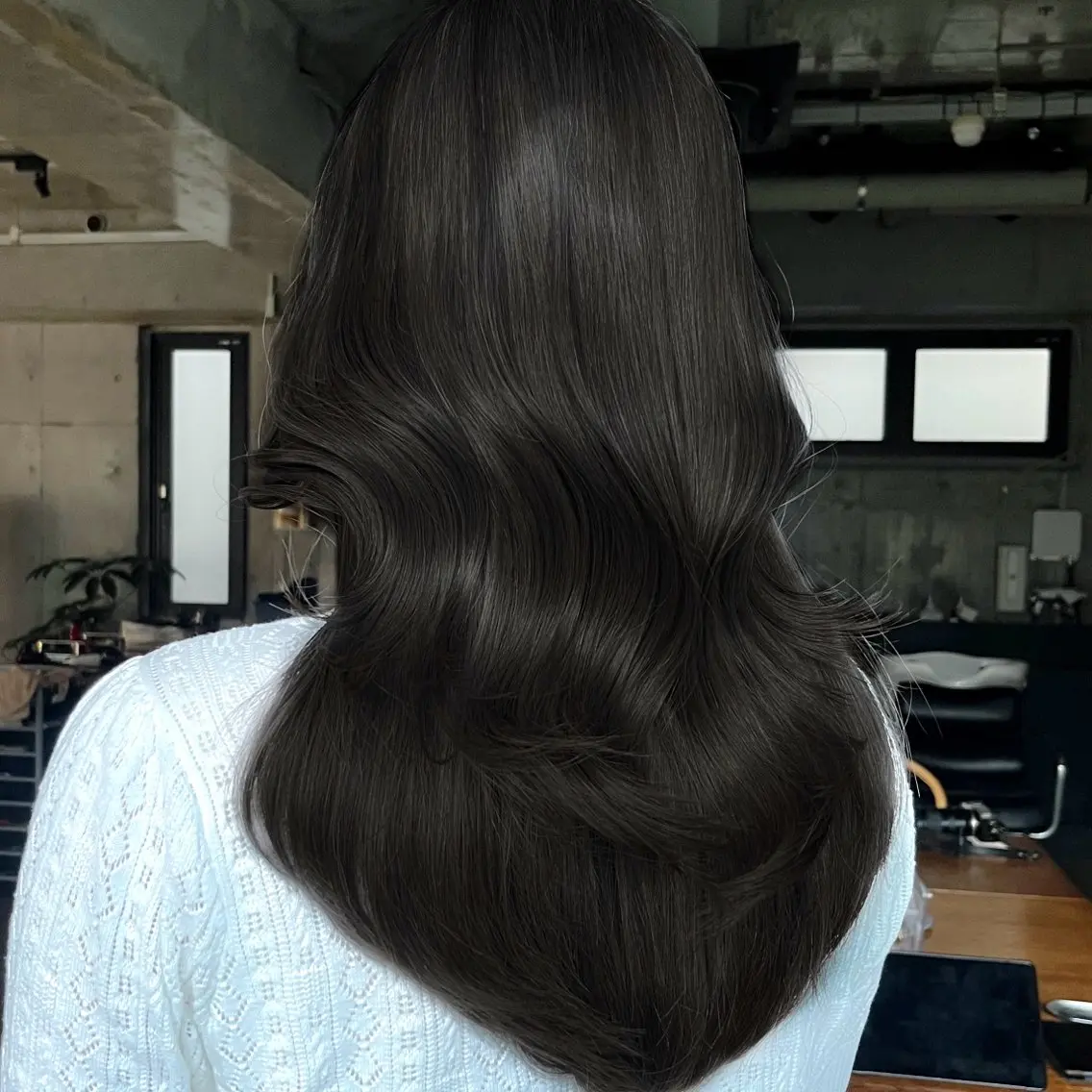 ロング カラー 透明感カラー オレンジ ヘアカラー トリートメント ムツキ/品のある 艶カラー/縮毛矯正のヘアスタイル