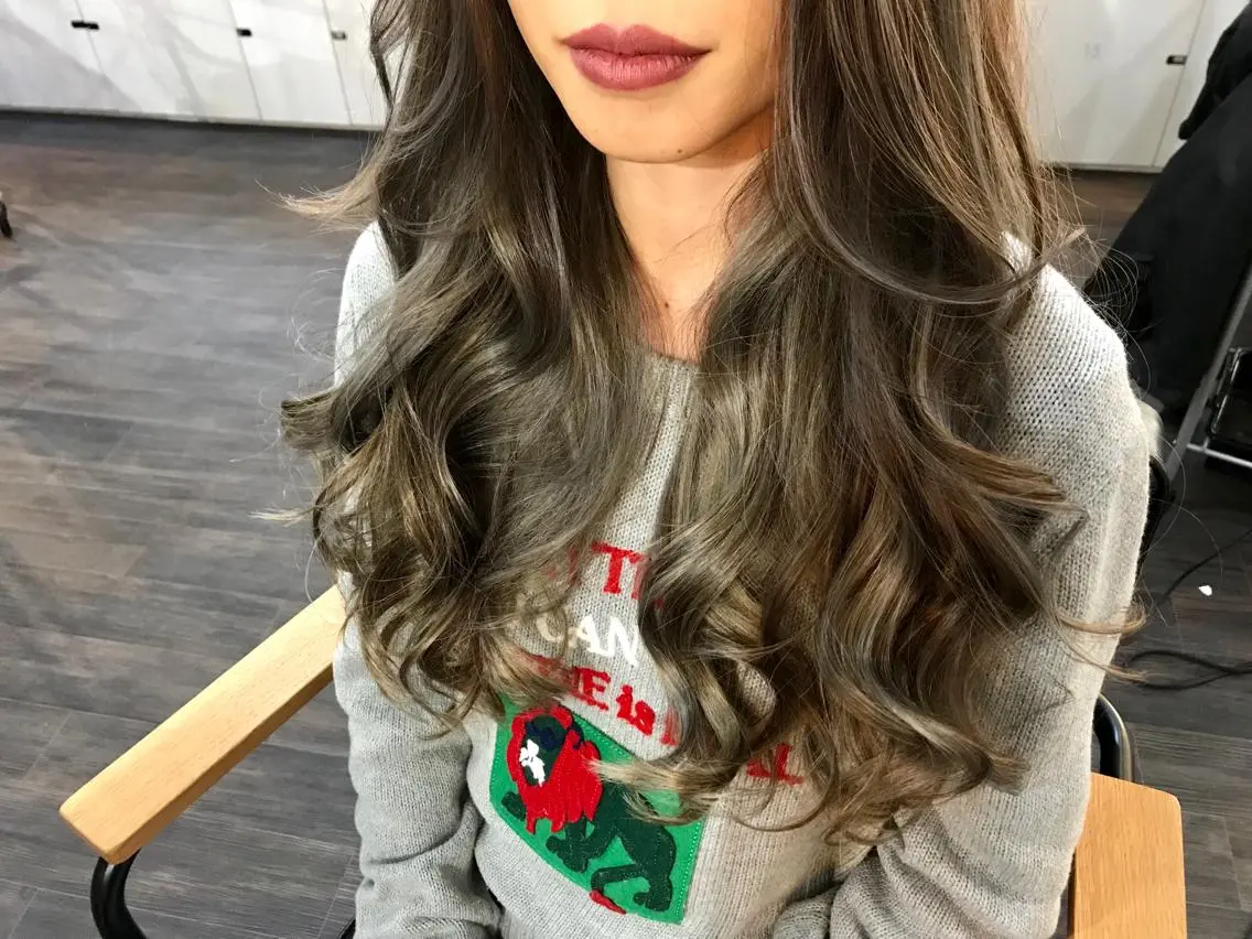 ロング カラー WEST OLAND 安藤のヘアスタイル