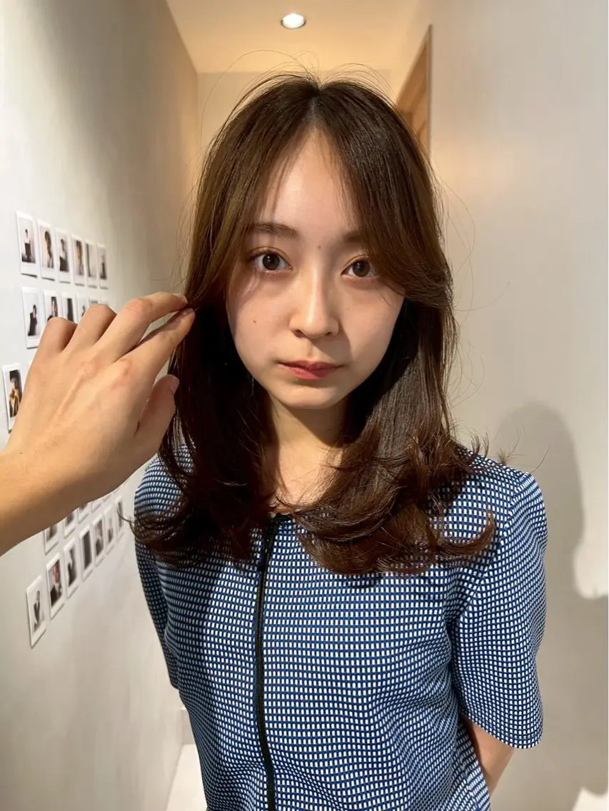 セミロング カラー 似合わせカット/縮毛 FILMS  軍司のヘアスタイル