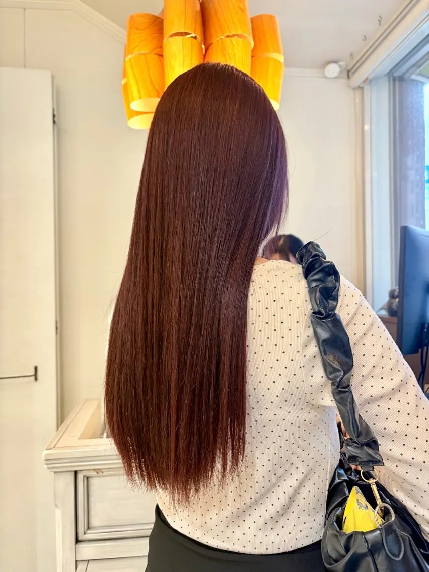 ロング カット ヘアカラー NICCOLO室見 Erinaのヘアスタイル