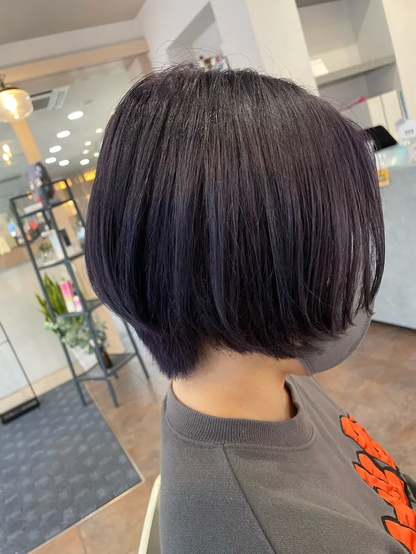 ミディアム パープルカラー ナチュラルカラー 児玉優香のヘアスタイル