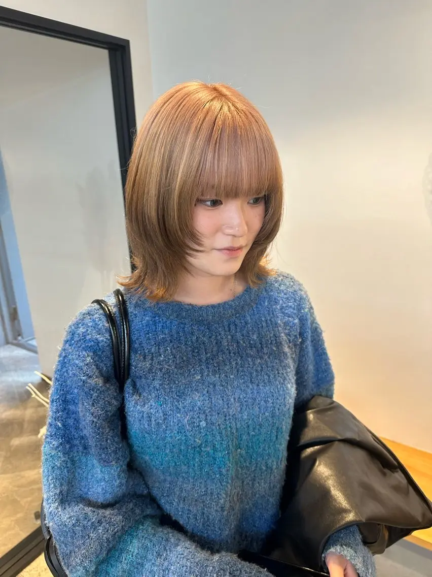 ミディアム カラー ヘアカラー トリートメント yuika .のヘアスタイル