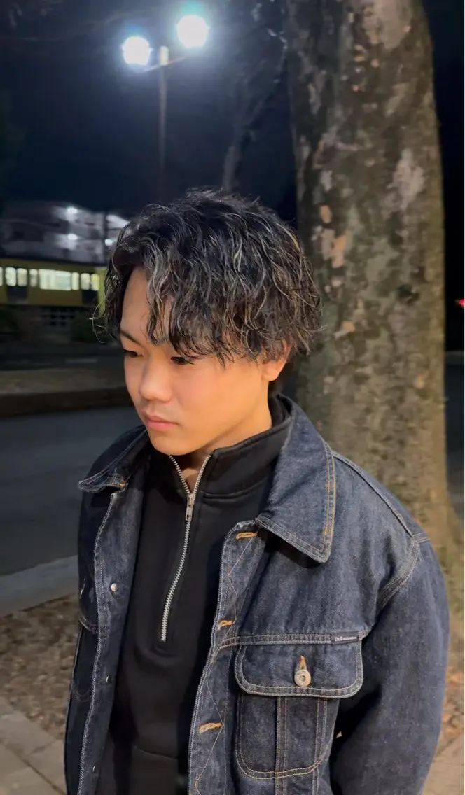 men'sカット＋ハイライト+パーマの写真