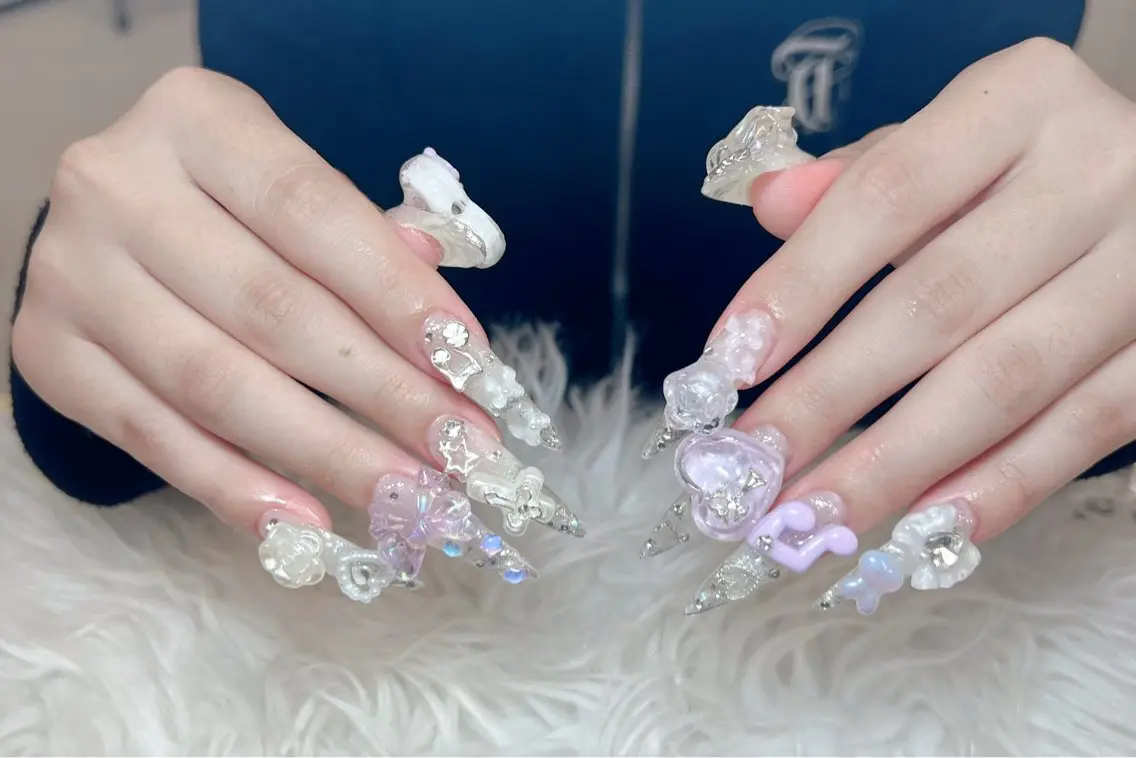 ネイル ハンドネイル ANH NAIL ゴテゴテ専門店💎のネイルデザイン