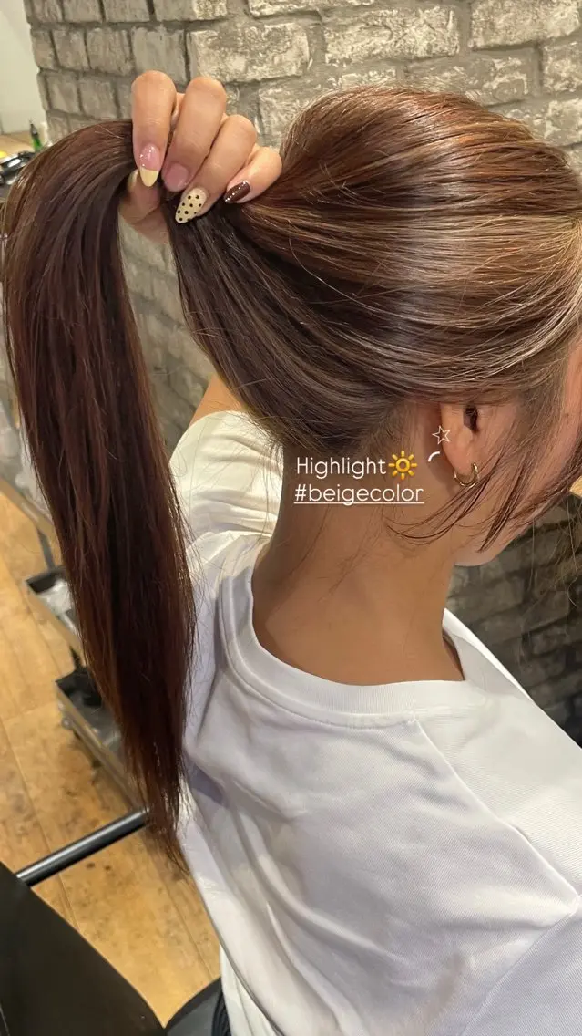 ロング カラー ハイライトカラー ハイライト ヘアカラー おくにし はなのヘアスタイル