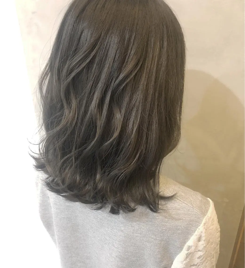 ミディアム ミディアムパーマ アッシュ ボブ エクステ 外国人風カラー カット ヘアカラー 夜23時まで予約🉑 reverieあきらのヘアスタイル