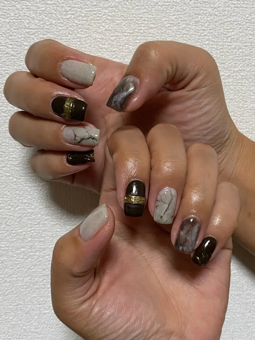 ネイル ニュアンスネイル ハンドネイル 自宅サロン FeelFreeのマツエク・マツパデザイン