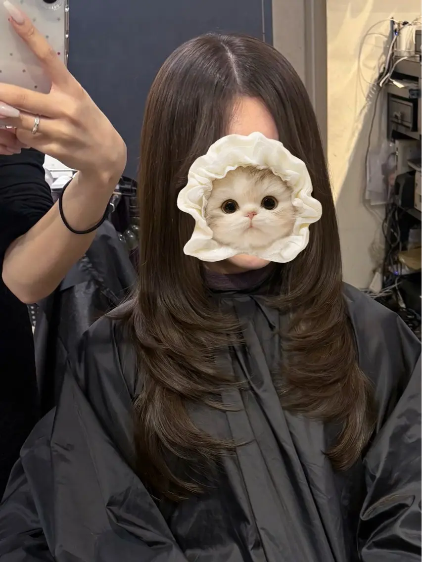 ロング カット トリートメント 赤み・黄み消しカラー 🤍韓国ヘア アオイのヘアスタイル