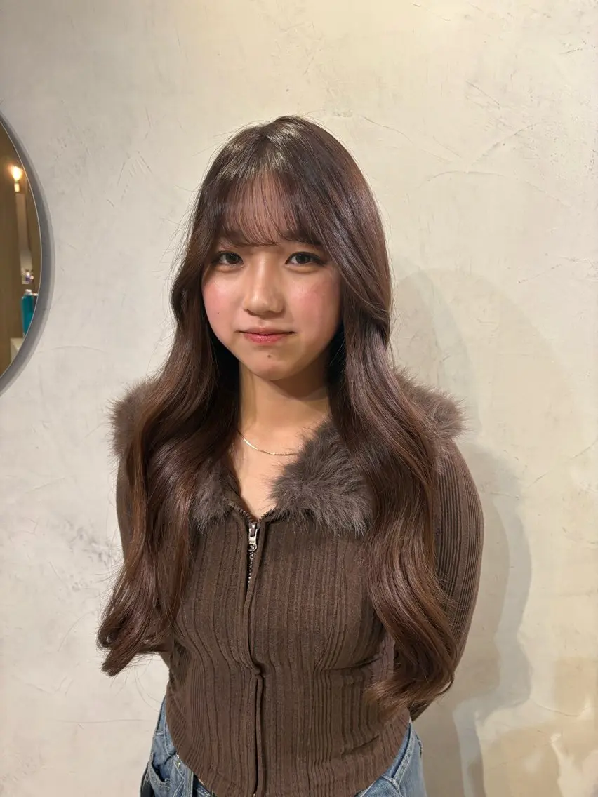 ロング 横内 英奈のヘアスタイル