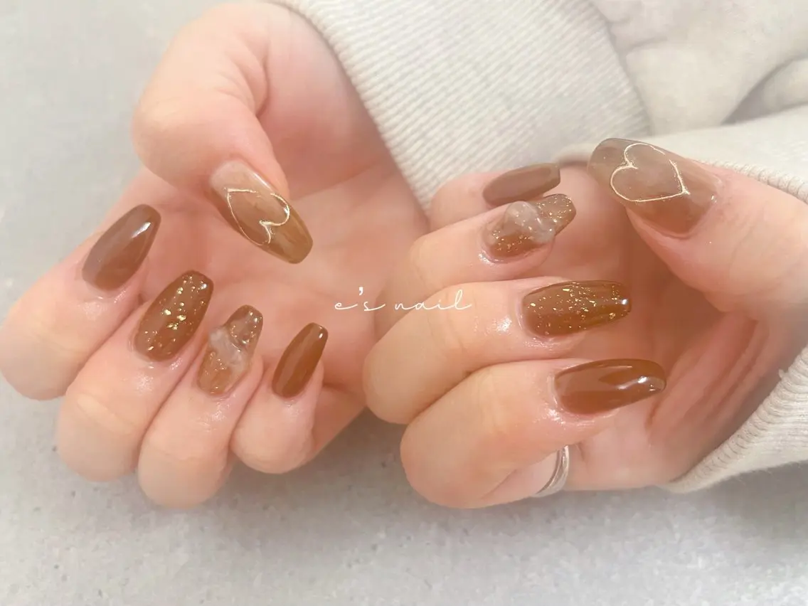 ネイル e’s nail Lumièreのネイルデザイン