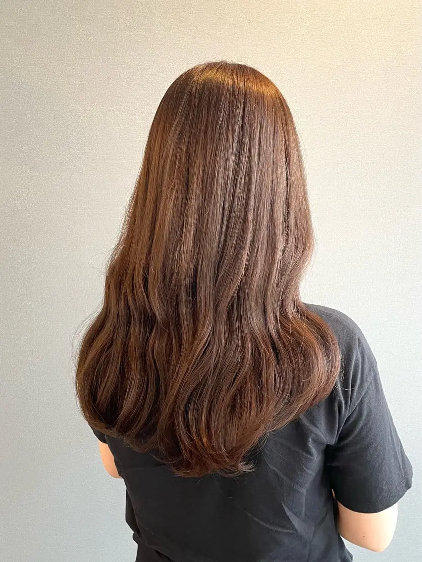 ロング カラー ベージュカラー ミルクティーベージュ カット ヘアカラー トリートメント kitin 吉祥寺 山岸花のヘアスタイル