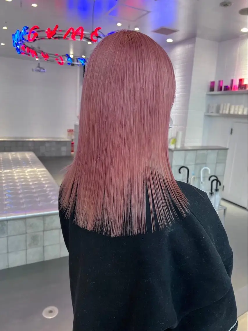 ミディアム カラー ヘアアレンジ ヘアカラー トリートメント 💟ケア×ハイトーン 💟/ミオのヘアスタイル