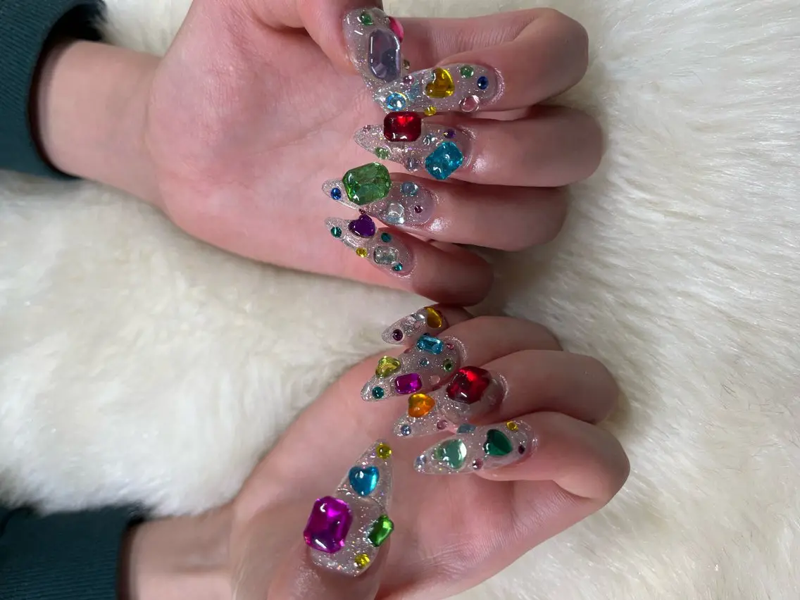 ネイル AIRI .のネイルデザイン