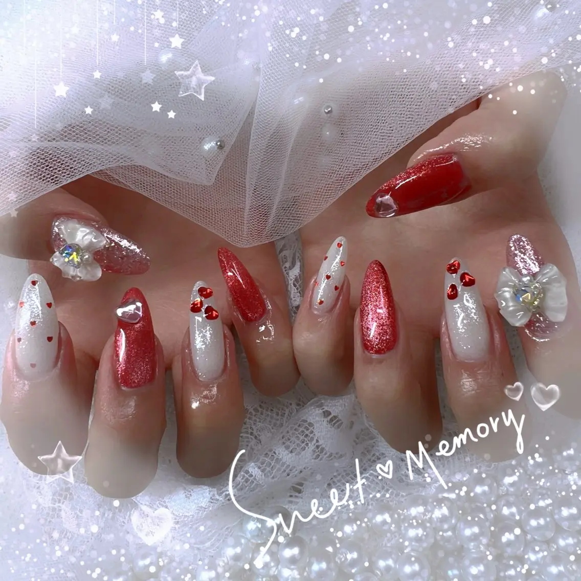 ネイル チークネイル フレンチネイル ガーリー ガラスフレンチ グラデーション ハンドネイル Chill Nailsalonのネイルデザイン