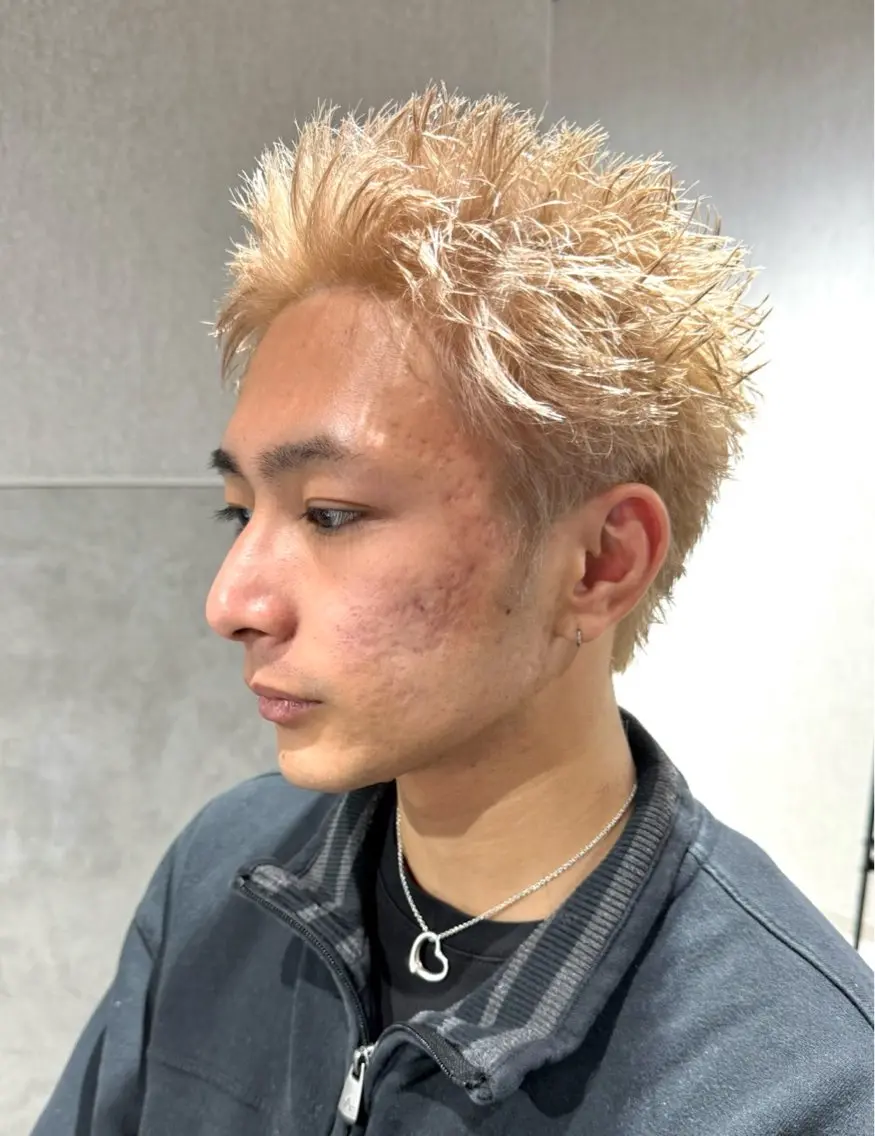 【根元気になる方】メンズカット+ブリーチリタッチ+カラー✨ムラなく綺麗にの写真