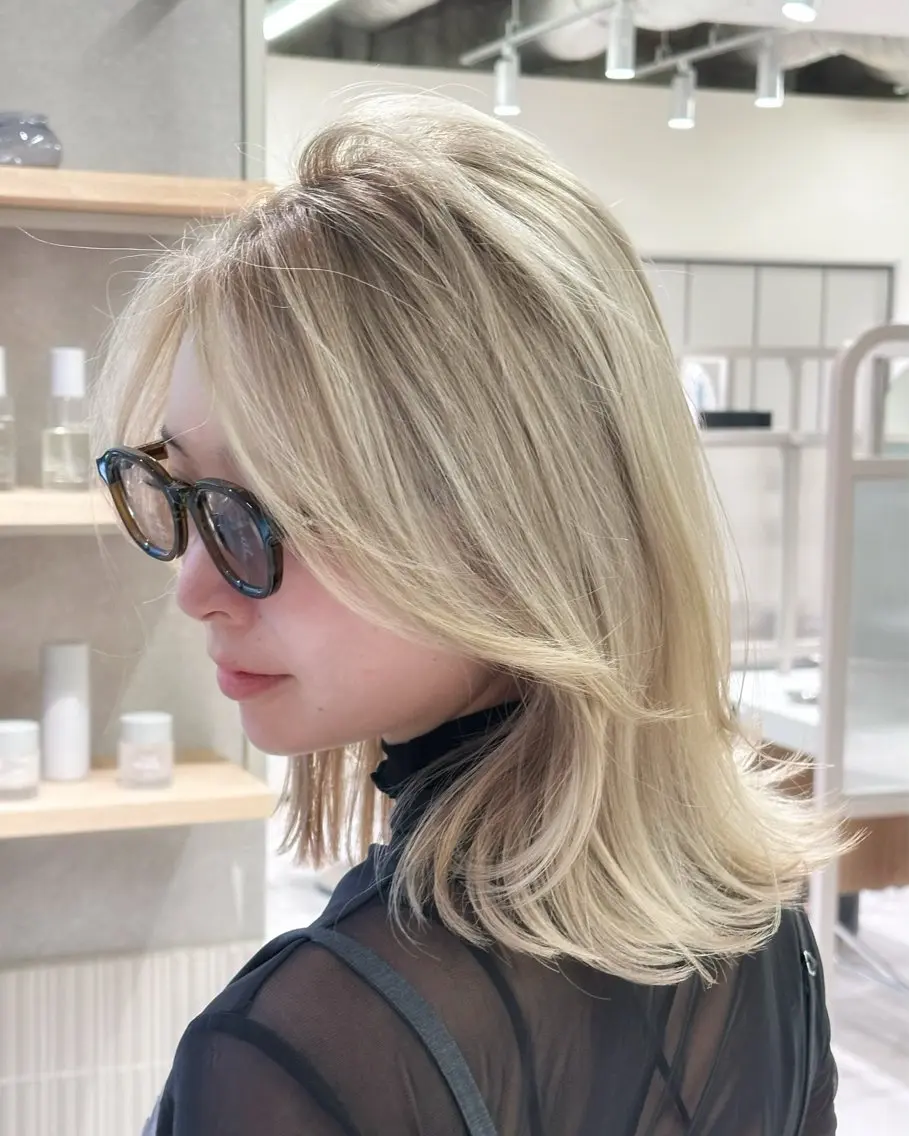 ミディアム カラー カット ヘアカラー 貴方以上に貴方の髪を 想う🌕野口昴夢のヘアスタイル