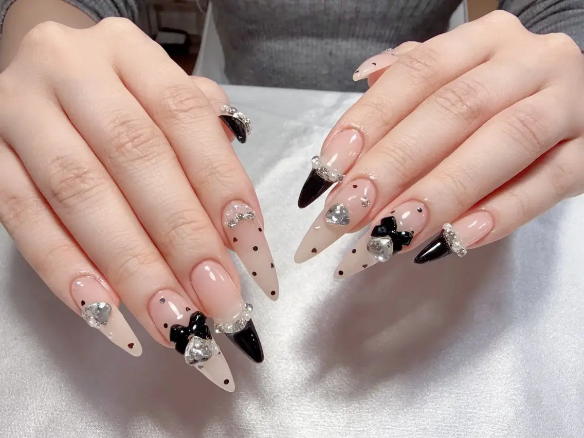 ネイル ハンドネイル Infinity Nail salonのネイルデザイン