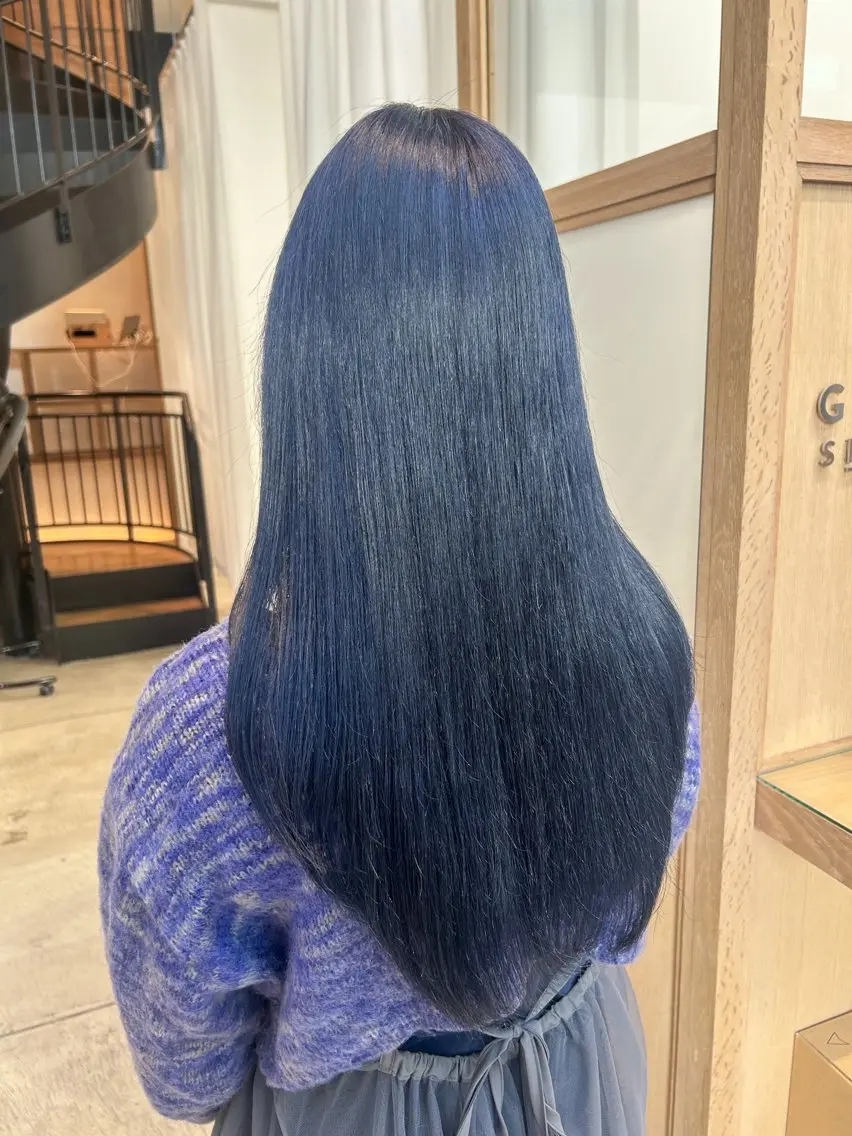 ロング カラー ヘアアレンジ ブリーチ カット ヘアカラー トリートメント yuka .のヘアスタイル