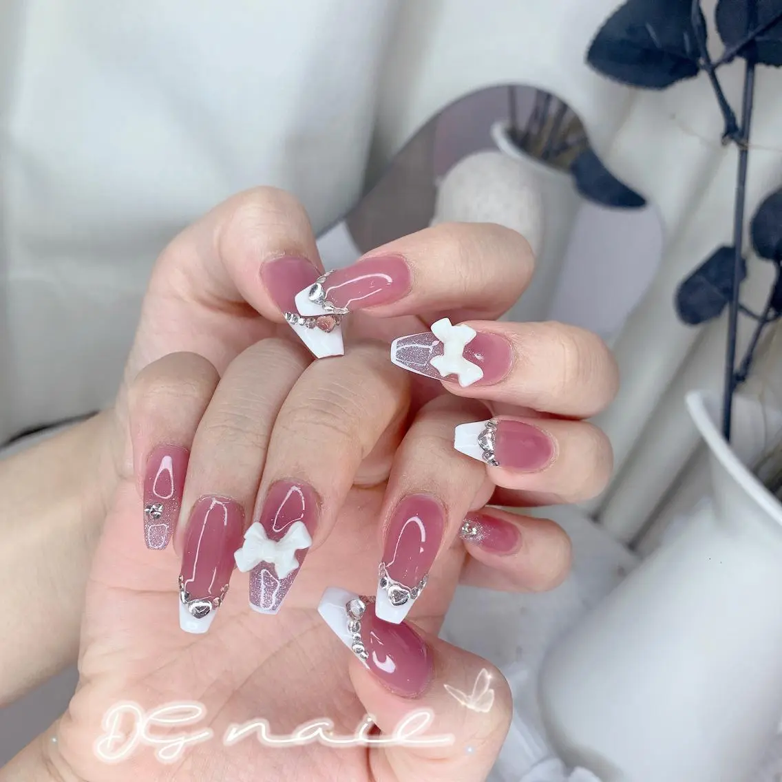 ネイル ハンドネイル DG nailのネイルデザイン