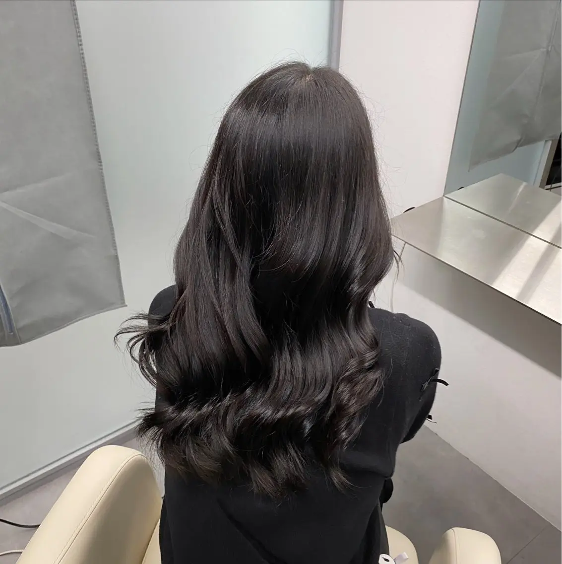 セミロング カラー 江坂トレンド韓国風 髪質改善shinoのヘアスタイル