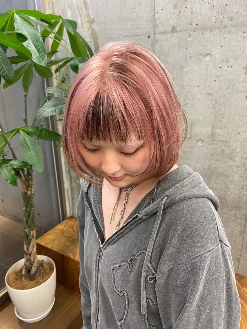 ショート カラー 🌈艶ハイトーン特化 🌈NOZOMUのヘアスタイル