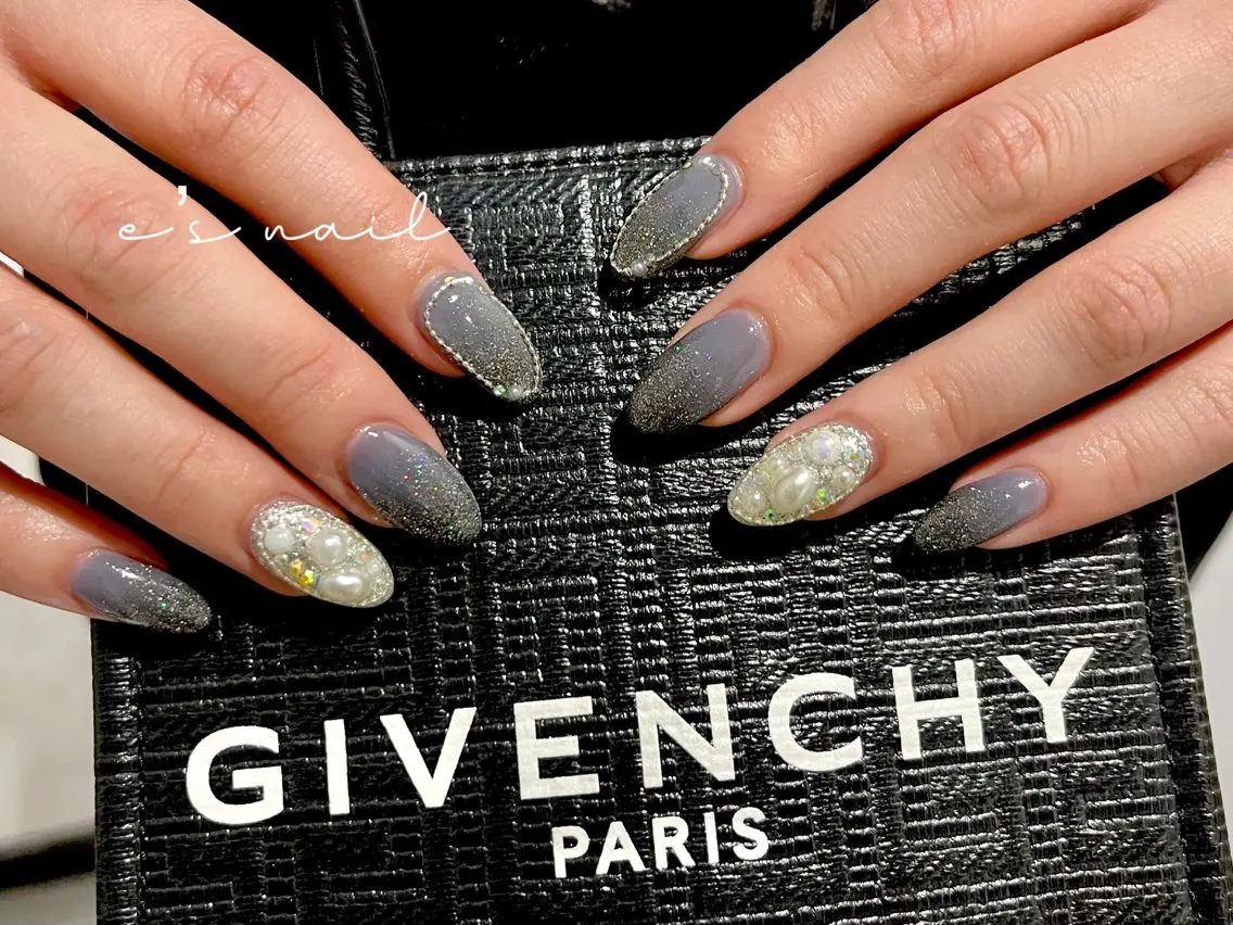 ネイル ハンドネイル ハンドケア e’s nail Lumièreのネイルデザイン