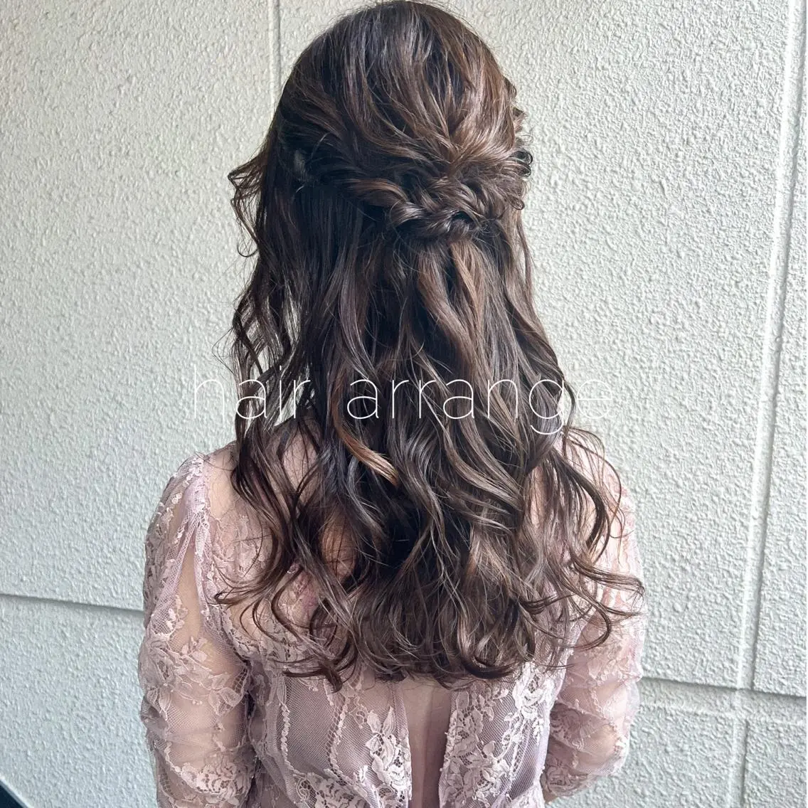 ロング ヘアアレンジ ハーフアップ ロング ヘアセット カラーパティシエ facce🌼ikoのヘアスタイル