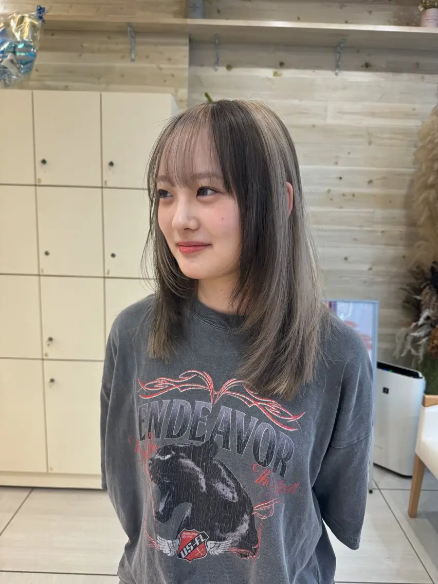 ミディアム カラー デザインカラー Seeknext // Rukaのヘアスタイル