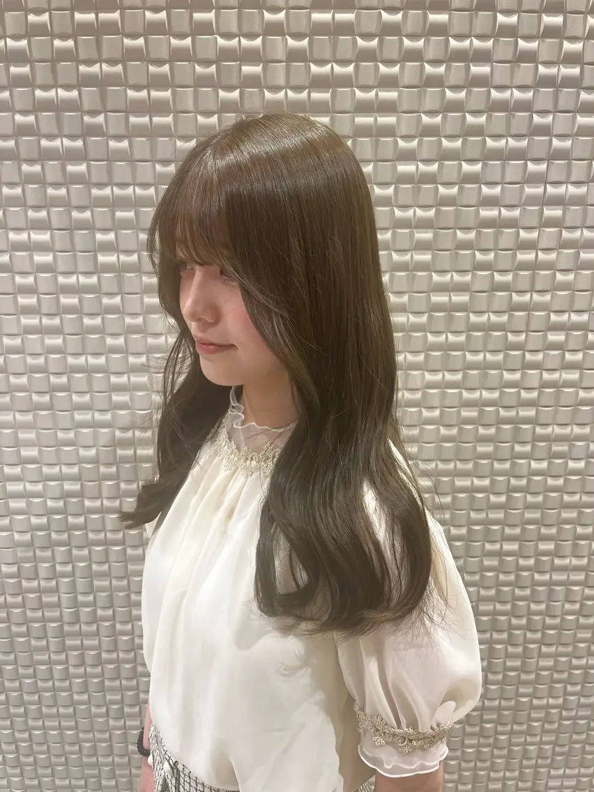 透明感Olive color 🪴 + treatment 🫧の写真