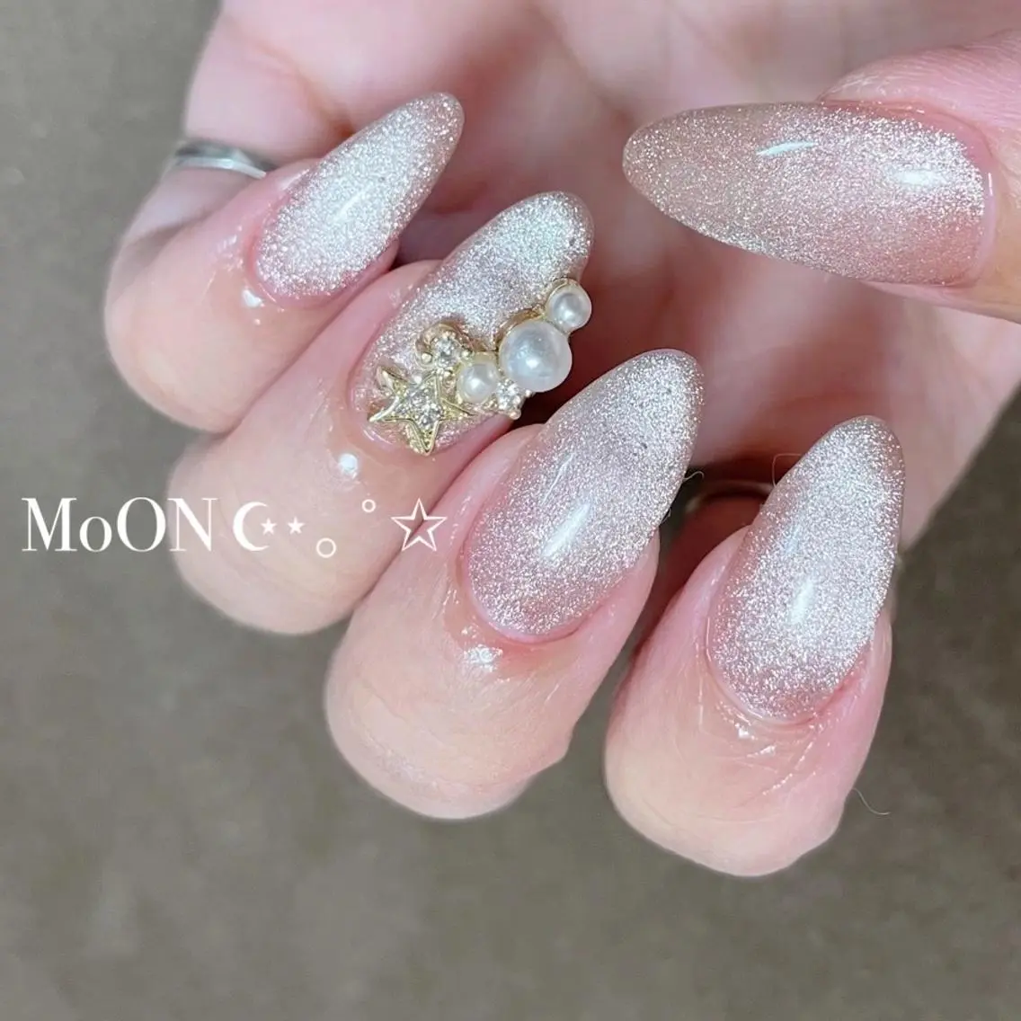 ネイル マグネットネイル ハンドネイル ハンドケア MoON...❤︎ MeGuのネイルデザイン