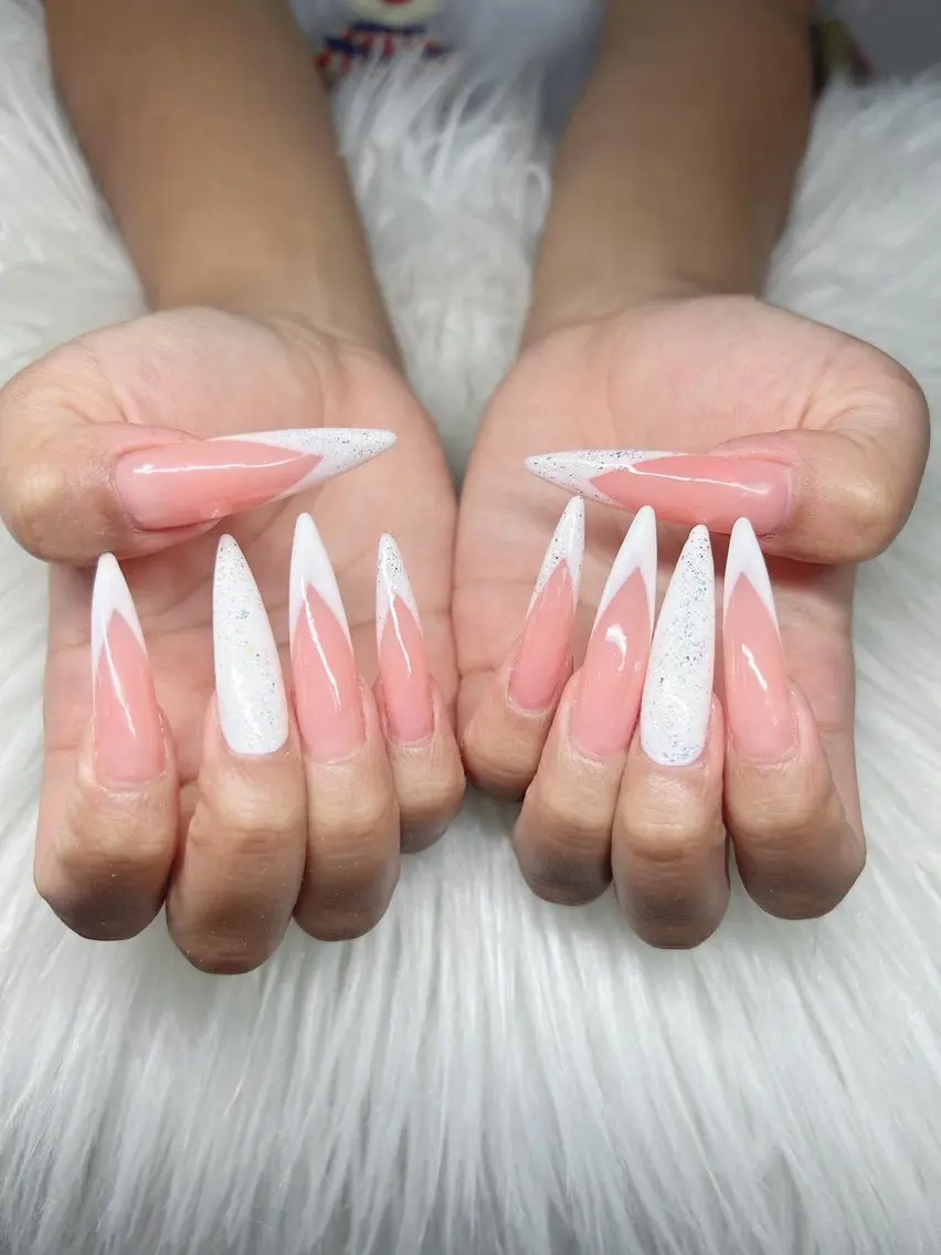 ネイル 長さ出し グラデーション 卒業式 キラキラネイル マグネットネイル ハンドネイル Lee Nailsのネイルデザイン
