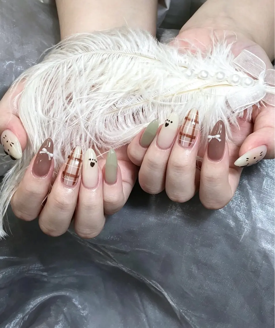 ネイル Glow Nail スカルプ専門店のネイルデザイン